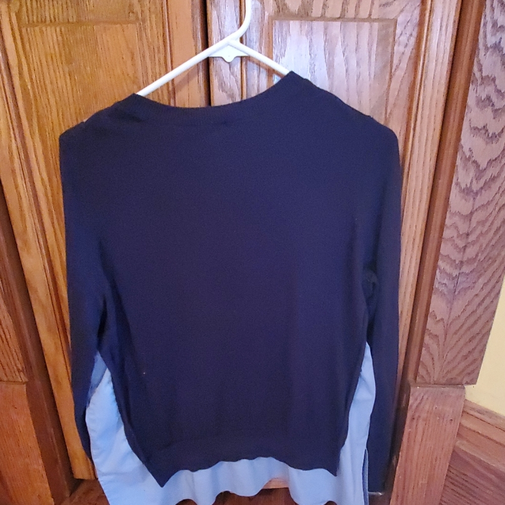 Limited Sweater - Picture 2 of 2